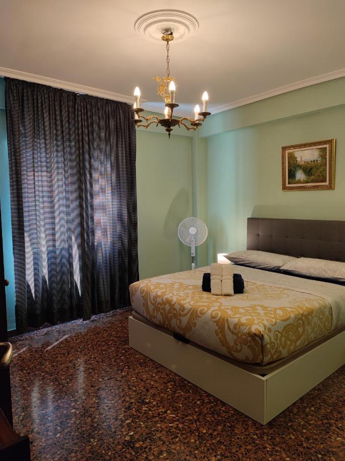 T&C Haro Apartment Bagian luar foto