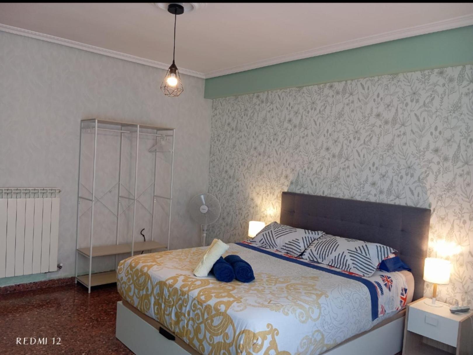 T&C Haro Apartment Bagian luar foto